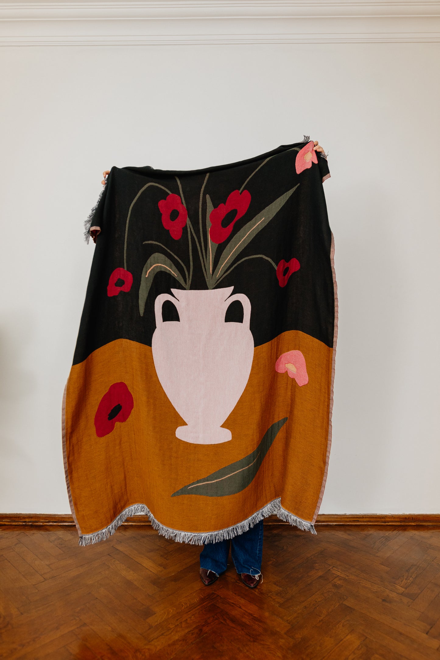 Amphora Throw
