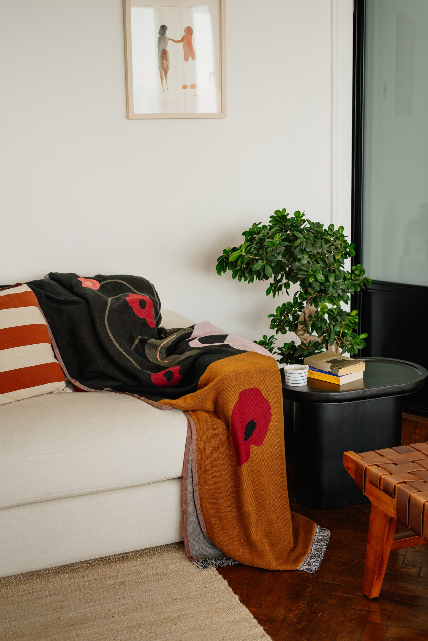 Amphora Throw