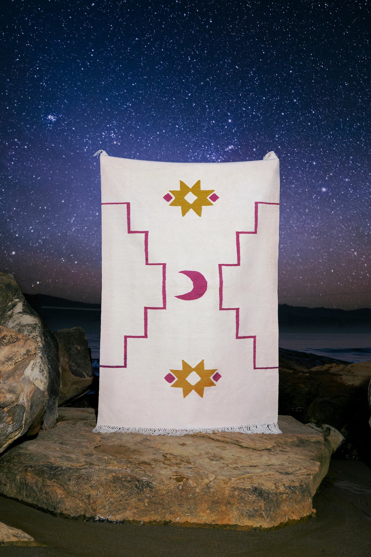 Akis Kilim