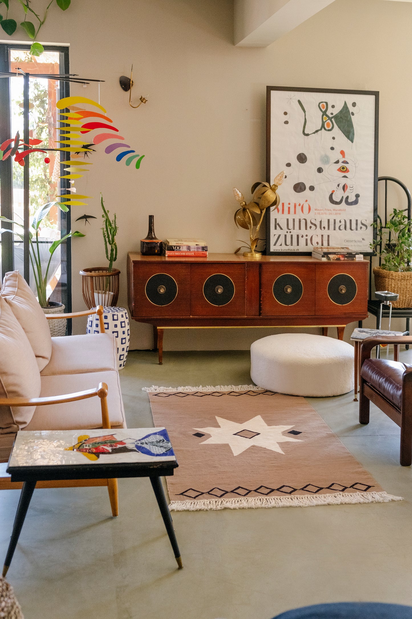 Aster Kilim
